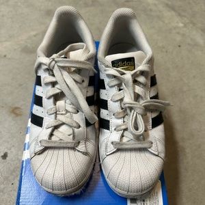 Adidas Superstar